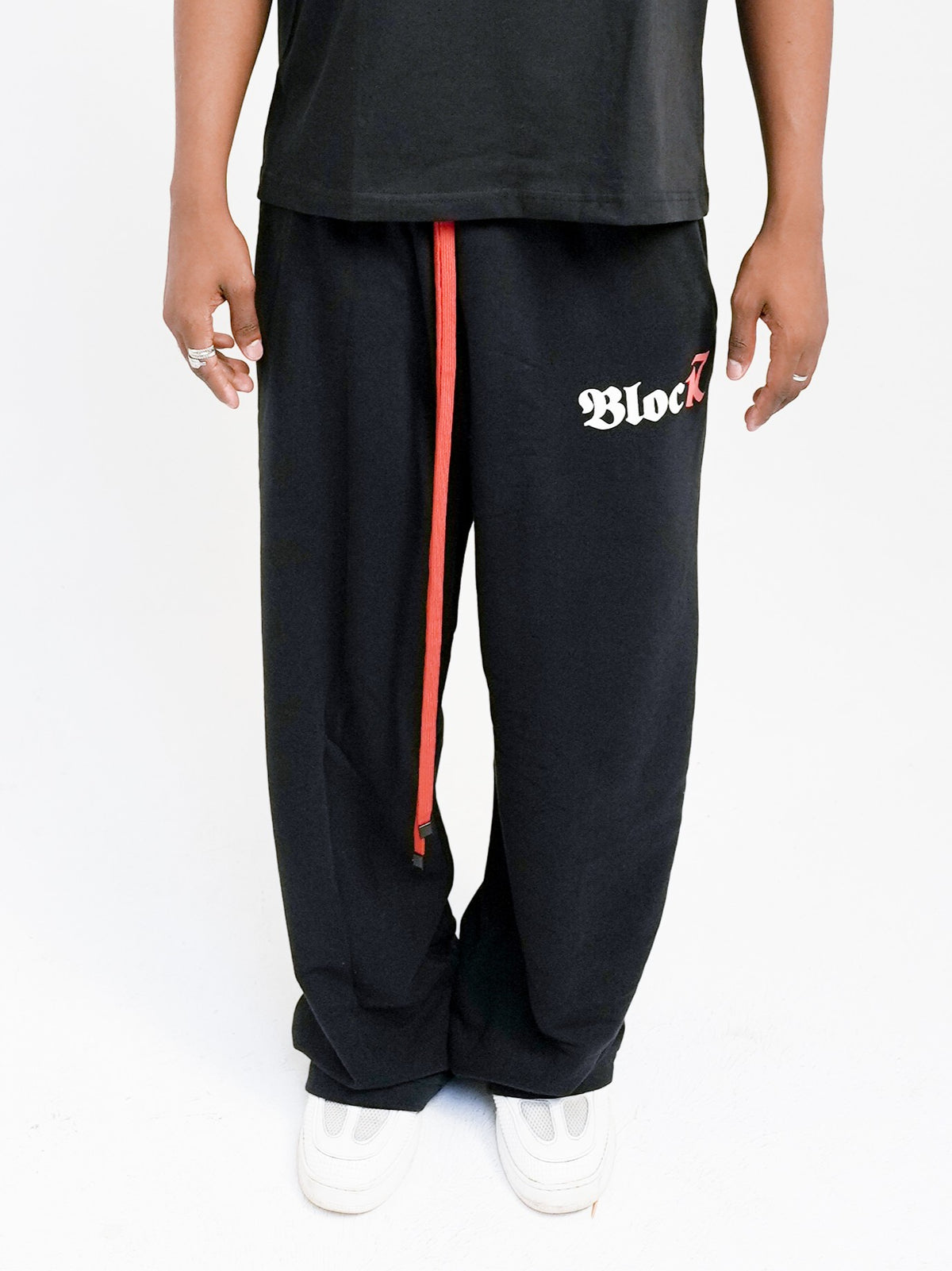 black sweetpants