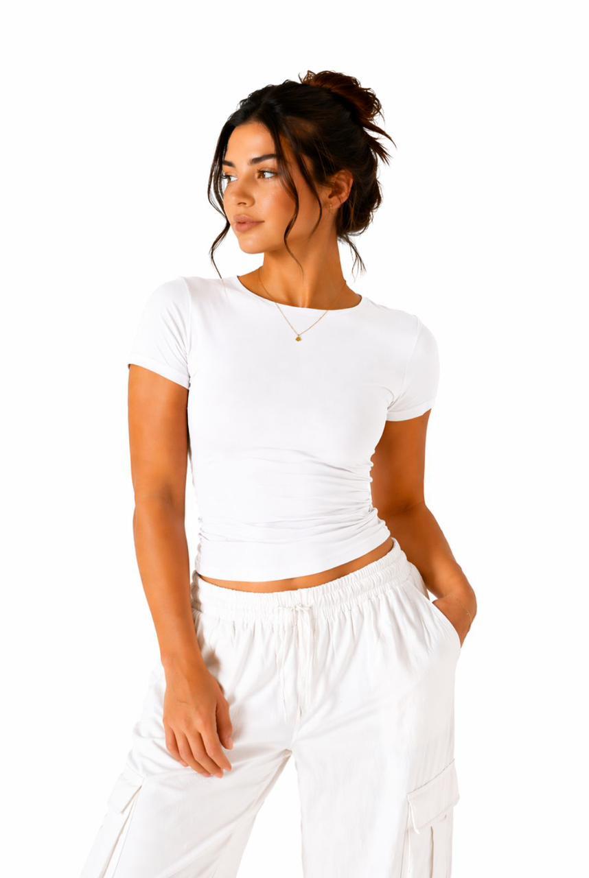 White Basic shortsleeved top